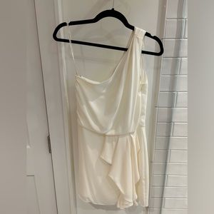 Halston chiffon off the shoulder white dress. Size 0. Worn once.